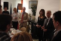 L'Ambassadeur et les représentants des principaux media de Bosnie-Herzégovine à la Résidence de France (27 nov. 2013) - D.R.